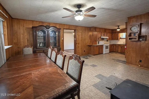 $87,500 | 10499 Highway 57, McLain, MS 39456