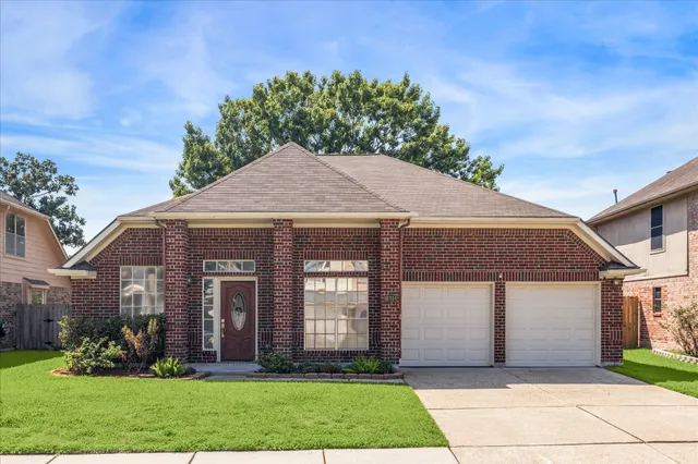 $348,000 | 16314 Cobble Springs Court, Sugar Land, TX 77498