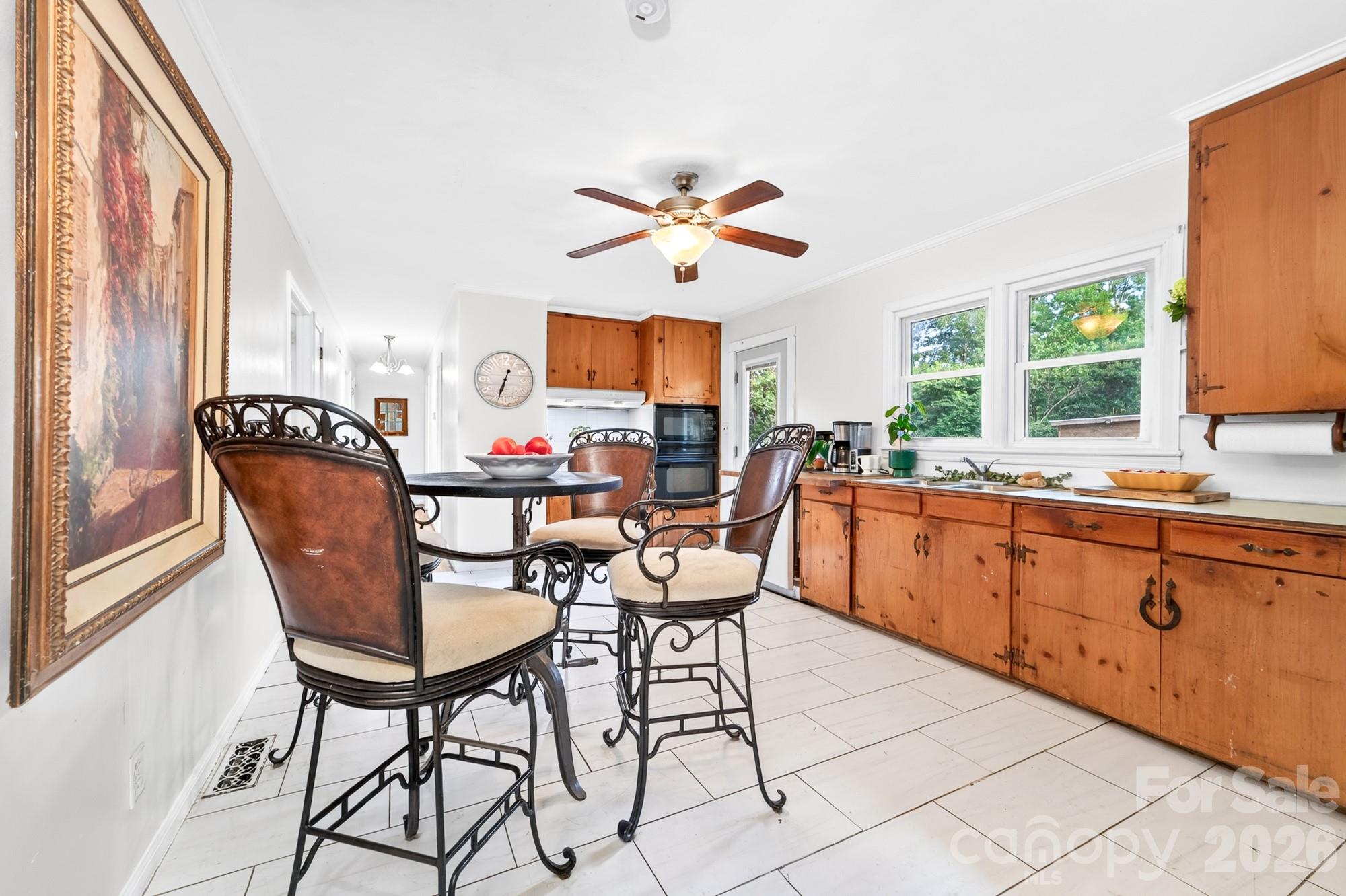 561 North Shiloh Road York, SC 29745 - Photo 10 of 41 Gallery Image 10