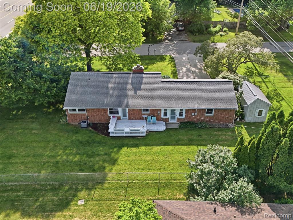 24 Nevada Avenue Rochester Hills, MI 48309 - Photo 8 of 34