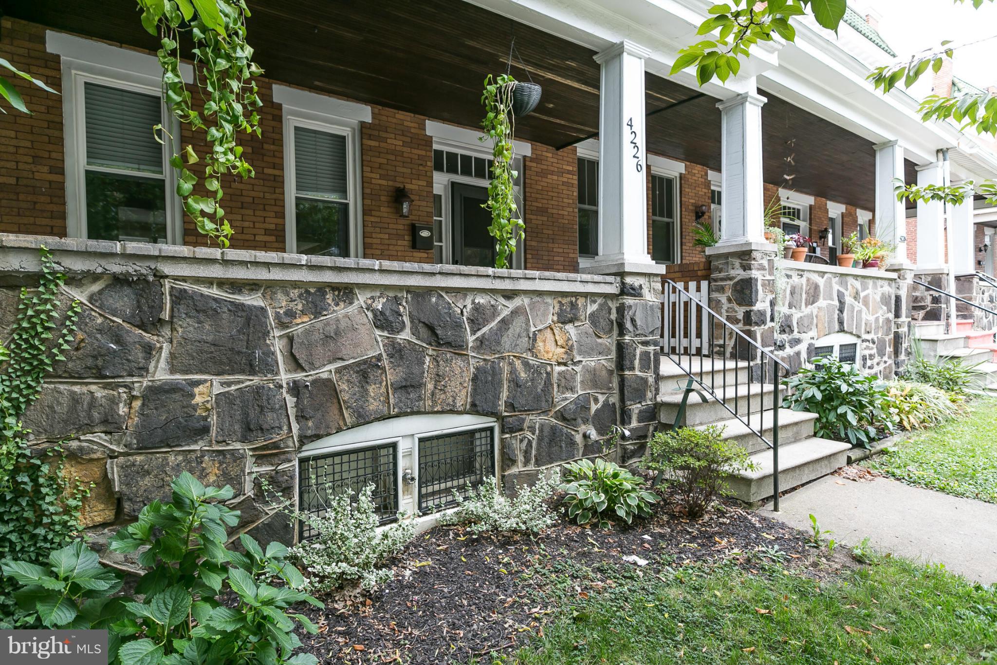 4226 Falls Road Baltimore, MD 21211 - Photo 4 of 29 Exterior (Front)