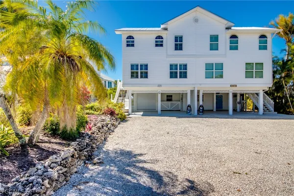 $694,500 | 16671 Seagull Bay Court, Bokeelia, FL 33922