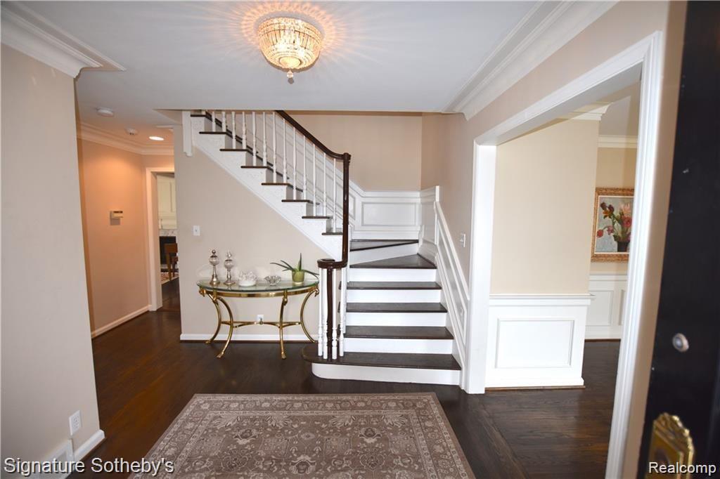 470 North Cranbrook Road Bloomfield Hills, MI 48301 - Photo 2 of 49 Gallery Image 2