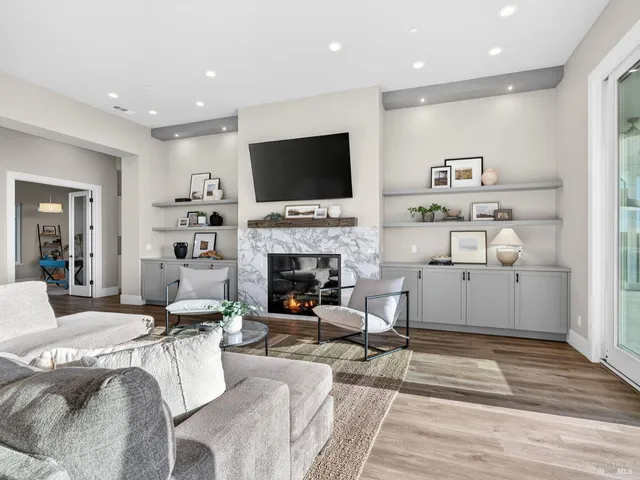 $6,495,000 | 9110 Chalk Hill Road, Healdsburg, CA 95448