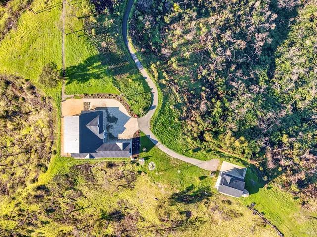 $6,495,000 | 9110 Chalk Hill Road, Healdsburg, CA 95448