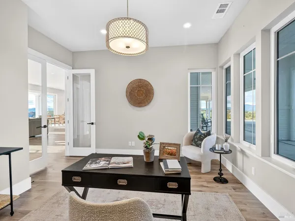 $6,495,000 | 9110 Chalk Hill Road, Healdsburg, CA 95448