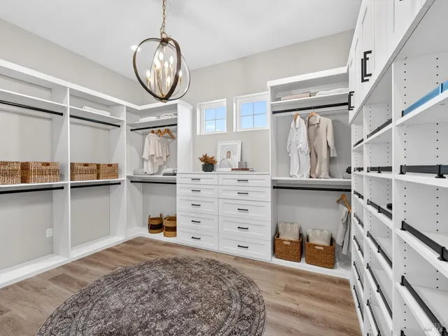 $6,495,000 | 9110 Chalk Hill Road, Healdsburg, CA 95448