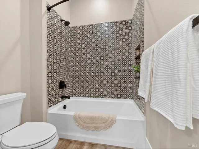 $6,495,000 | 9110 Chalk Hill Road, Healdsburg, CA 95448