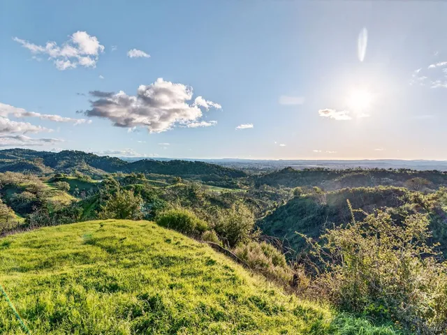 $6,495,000 | 9110 Chalk Hill Road, Healdsburg, CA 95448