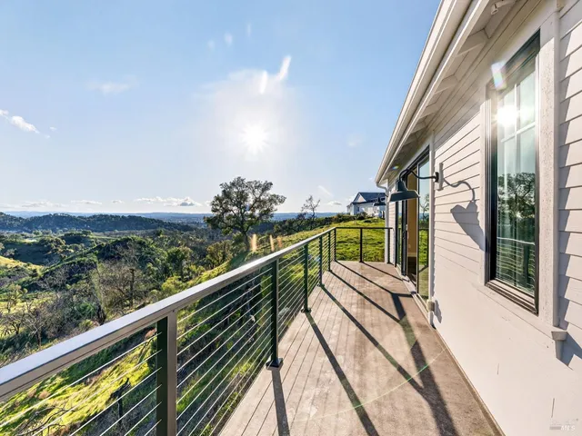 $6,495,000 | 9110 Chalk Hill Road, Healdsburg, CA 95448