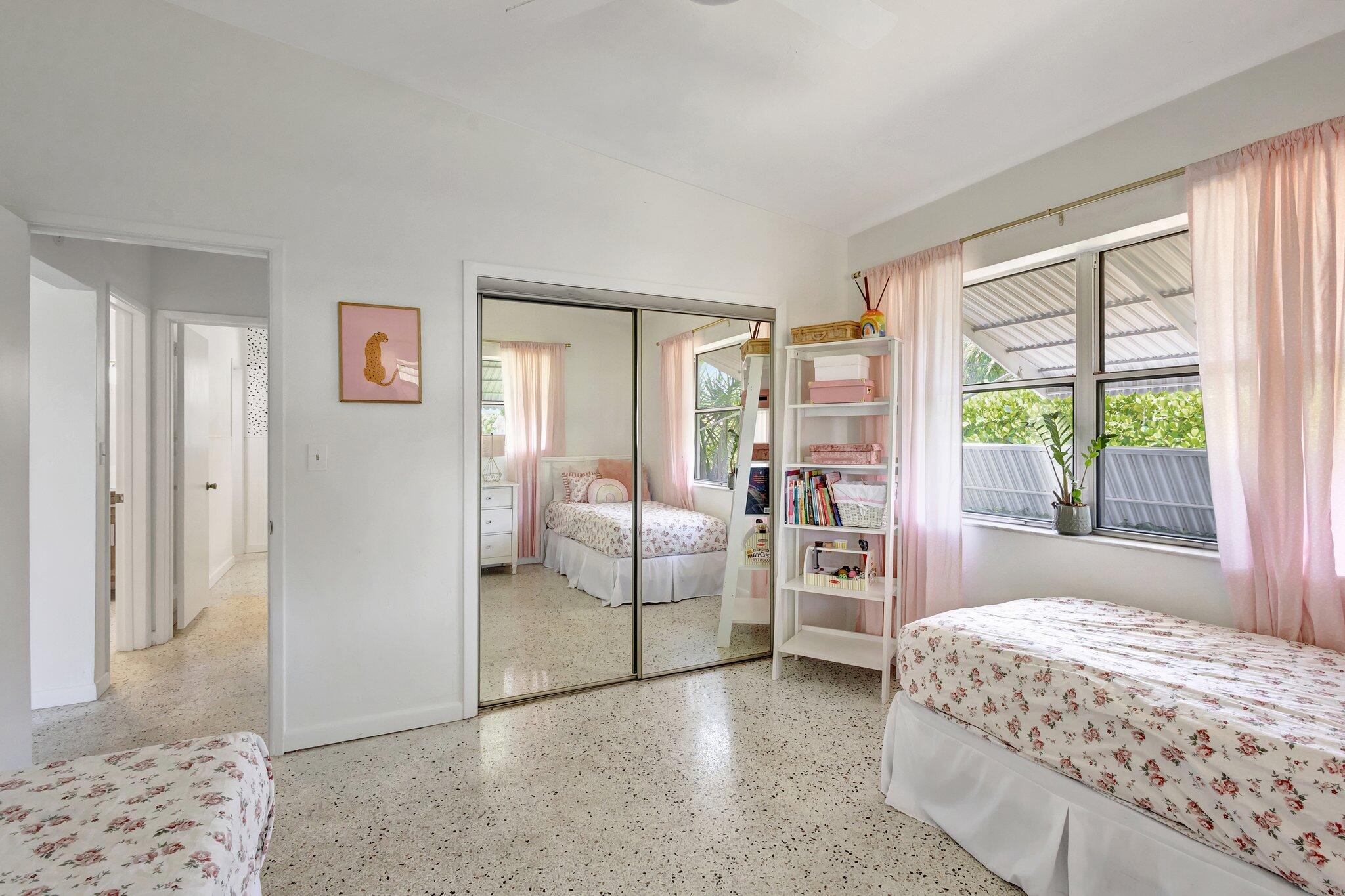 417 Inlet Road North Palm Beach, FL 33408 - Photo 23 of 52 Third Bedroom 2