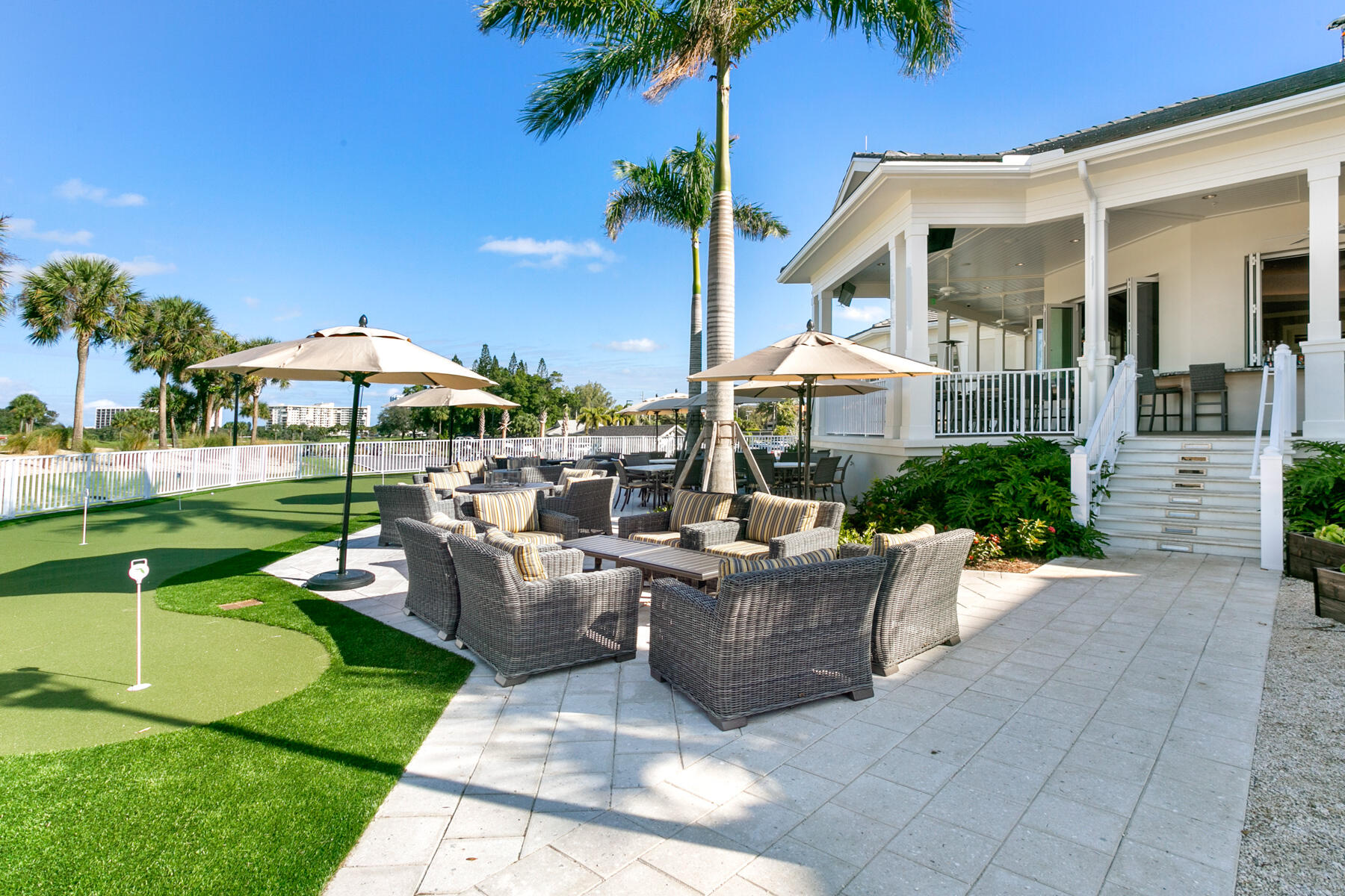 417 Inlet Road North Palm Beach, FL 33408 - Photo 45 of 52 Restaurant Deck