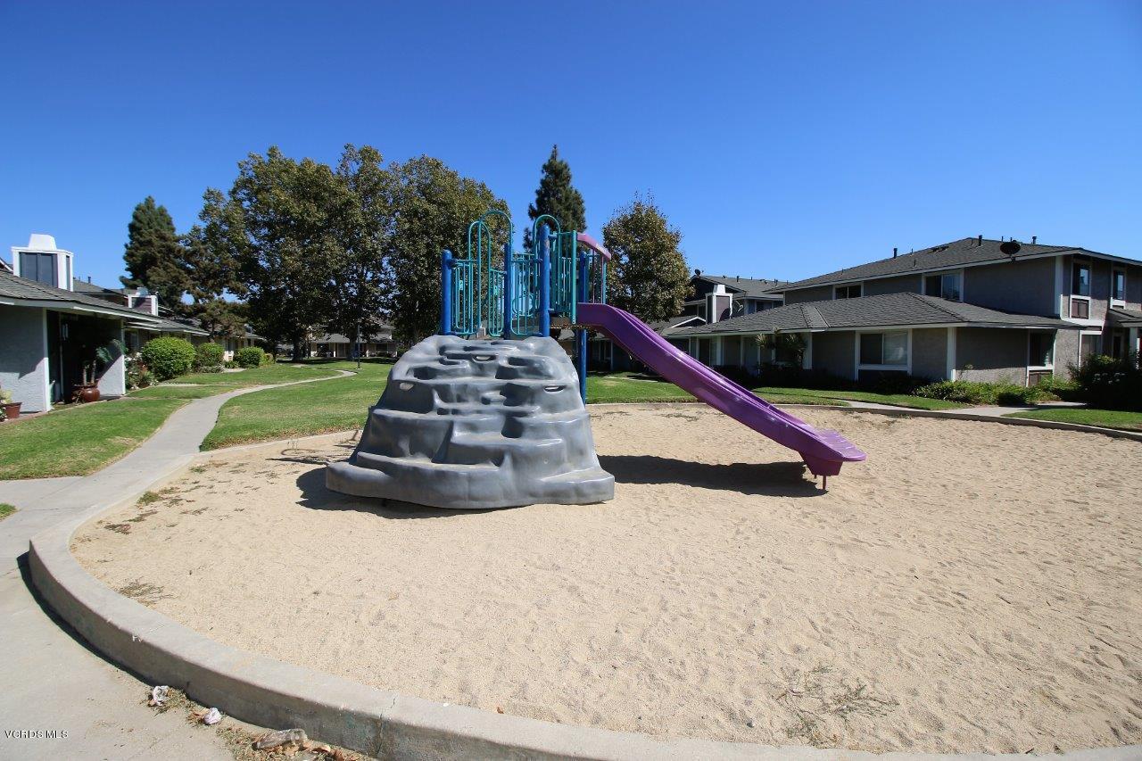 553 Spring Road, Unit 40 Moorpark, CA 93021 - Photo 2 of 15 playground spring rd 2