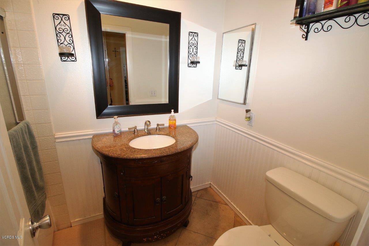 553 Spring Road, Unit 40 Moorpark, CA 93021 - Photo 12 of 15 bathroom spring