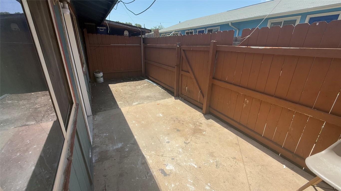 8210 Sam Rayburn Drive, Unit 103 Austin, TX 78753 - Photo 12 of 16 a view of balcony