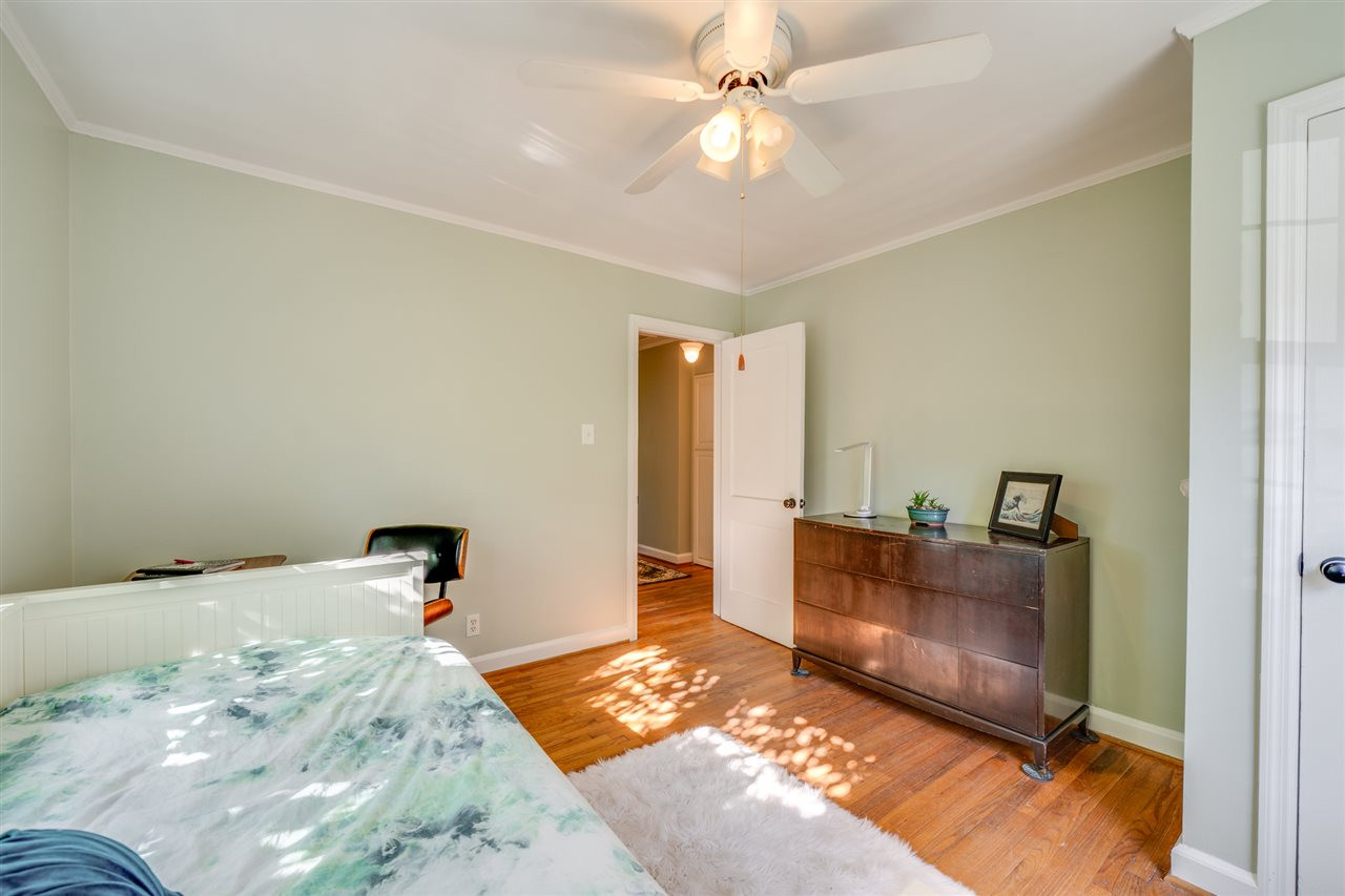 1219 Clifton Street Raleigh, NC 27604 - Photo 23 of 30 Bedroom