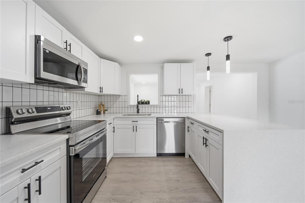 7403 Heather Street New Port Richey, FL 34653 - Photo 13 of 35