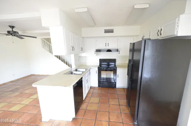 $2,350 | 8737 East Culver Street, Scottsdale, AZ 85257