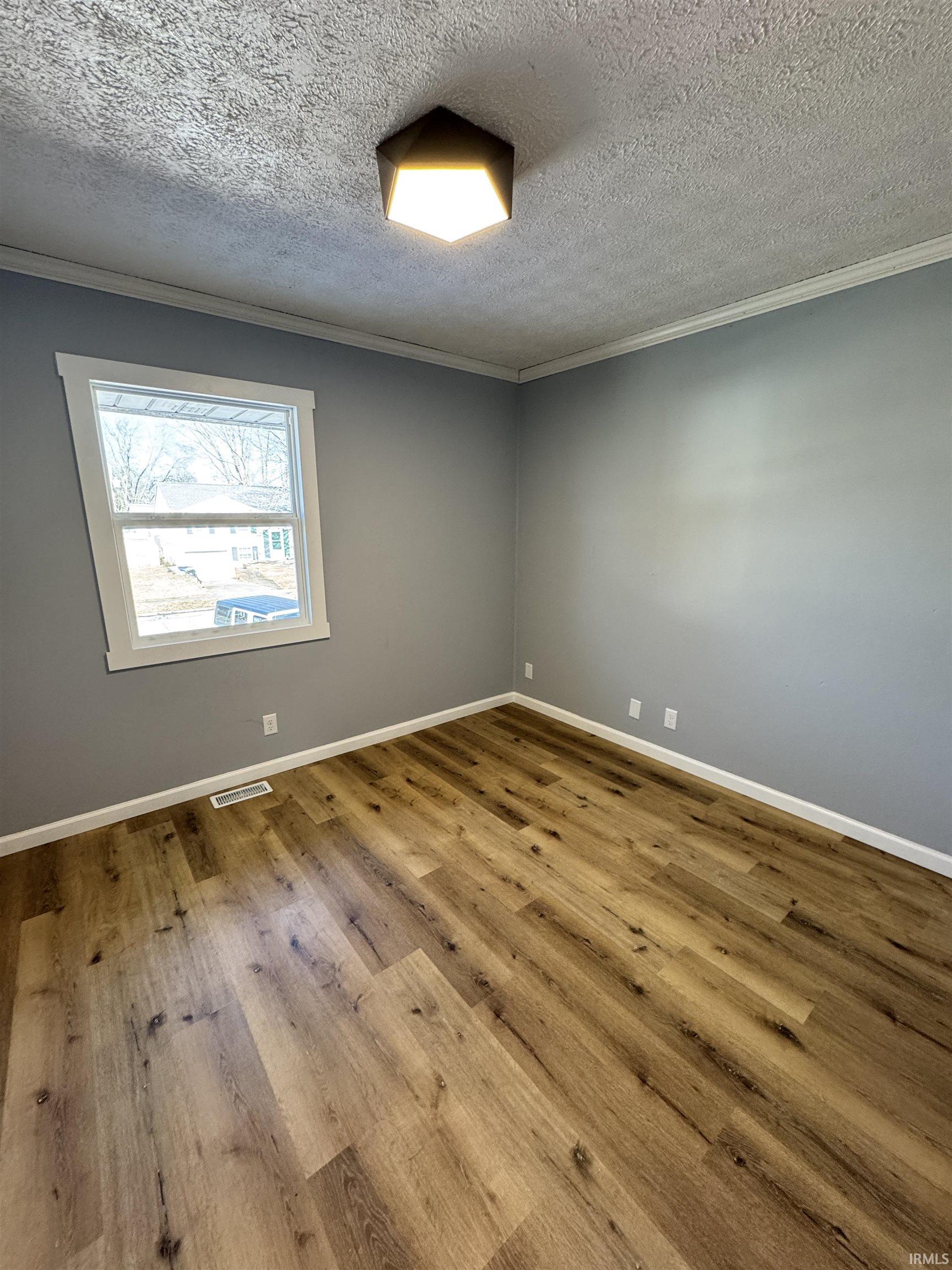 1715 Oakhill Road Kokomo, IN 46902 - Photo 11 of 18 Gallery Image 11