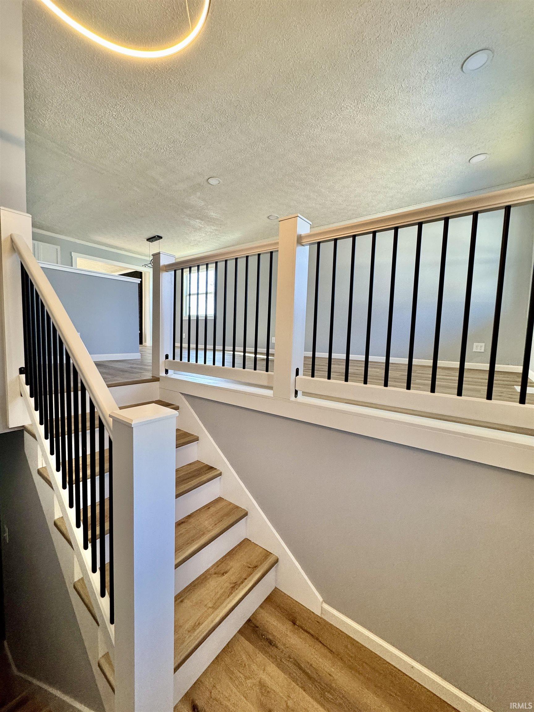 1715 Oakhill Road Kokomo, IN 46902 - Photo 3 of 18 Gallery Image 3