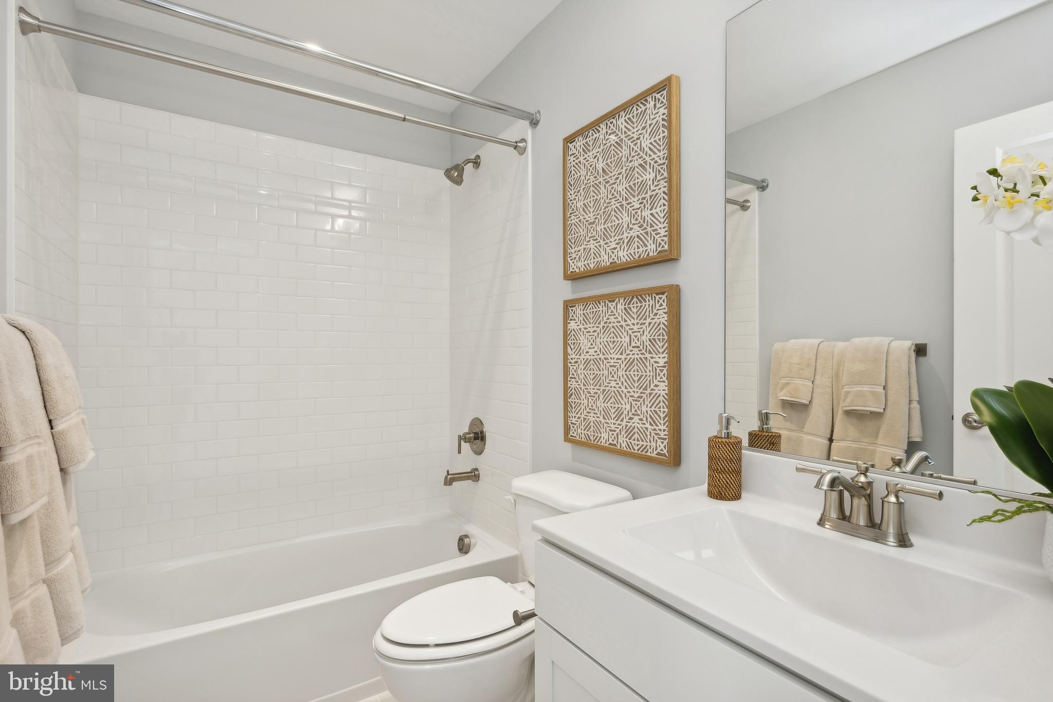 707 Iron Frg Road Frederick, MD 21702 - Photo 38 of 46 SAMPLE PHOTO ONLY - HALL BATH