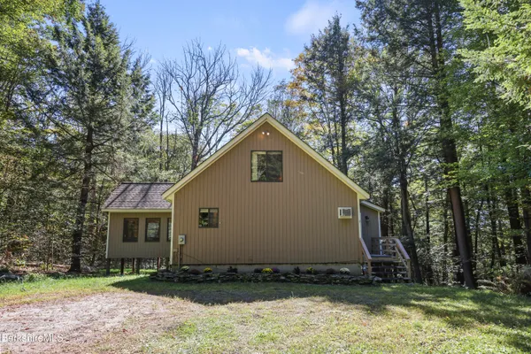 $529,000 | 95 Sugar House Road, Otis, MA 01253