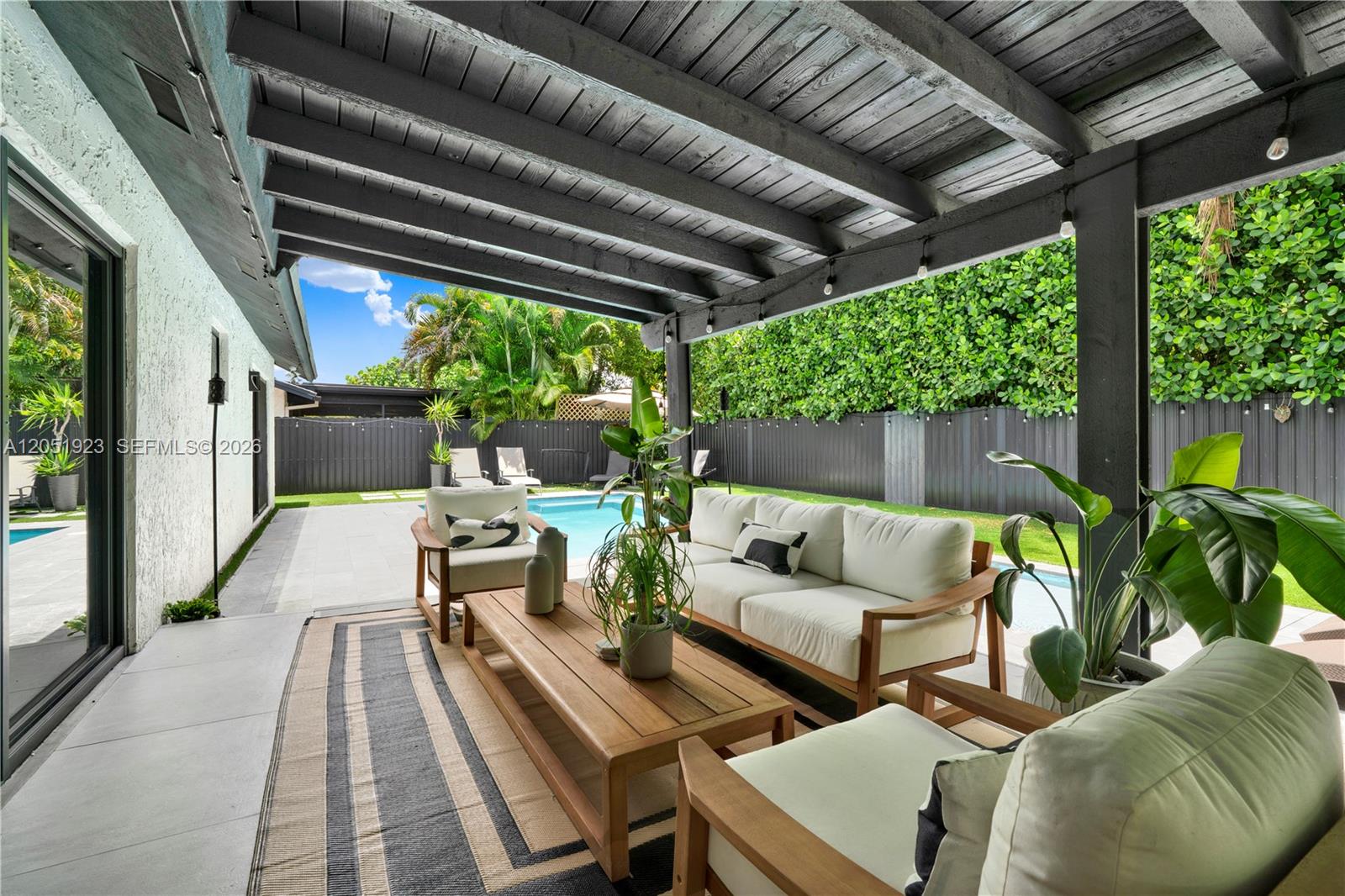 13370 Southwest 99th Terrace Miami, FL 33186 - Photo 11 of 46