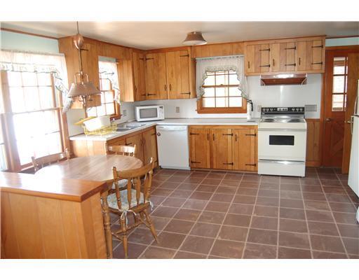 360 Heath Road Casco, ME 04015 - Photo 2 of 12 Kitchen.
