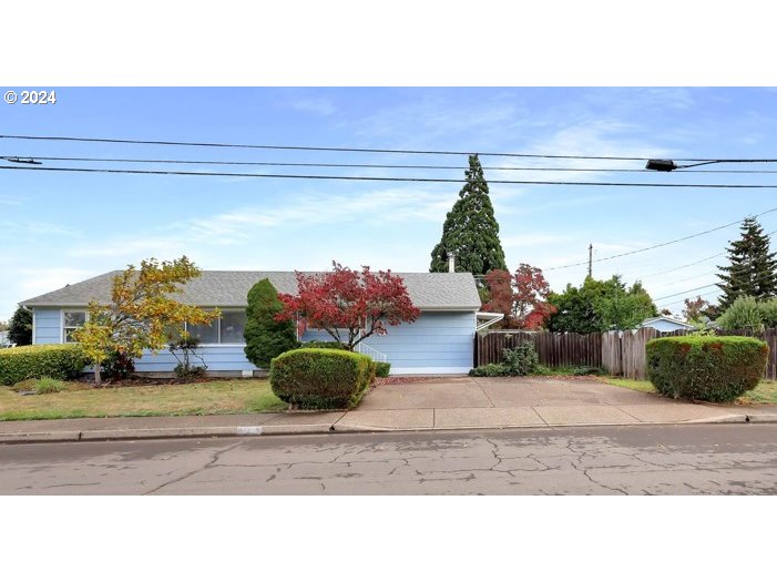 647 16th Street Springfield, OR 97477 - Photo 1 of 35