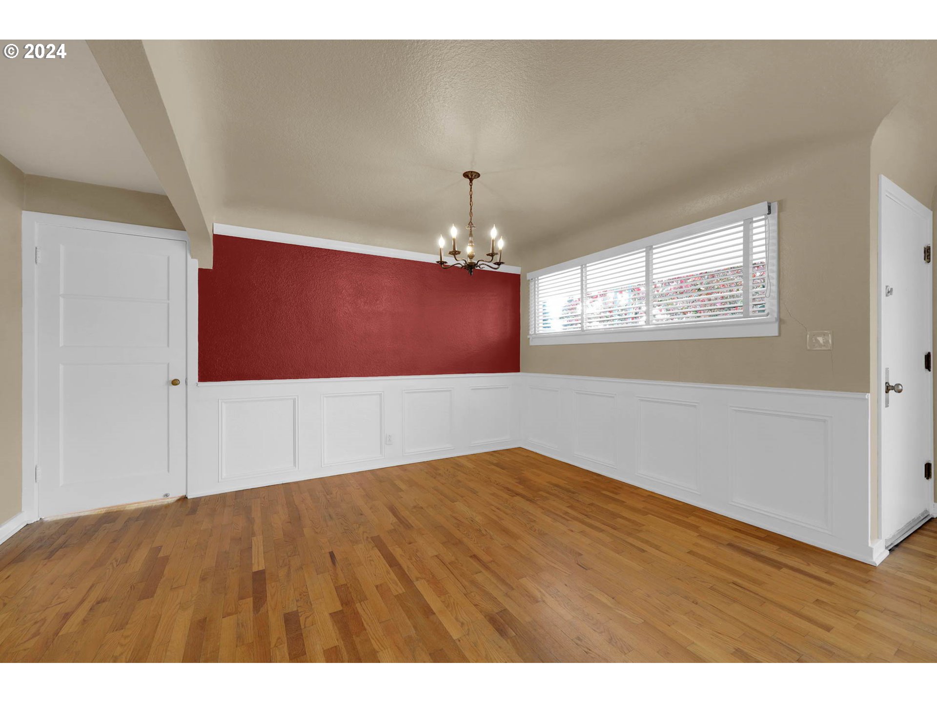 647 16th Street Springfield, OR 97477 - Photo 7 of 35 Dining Room