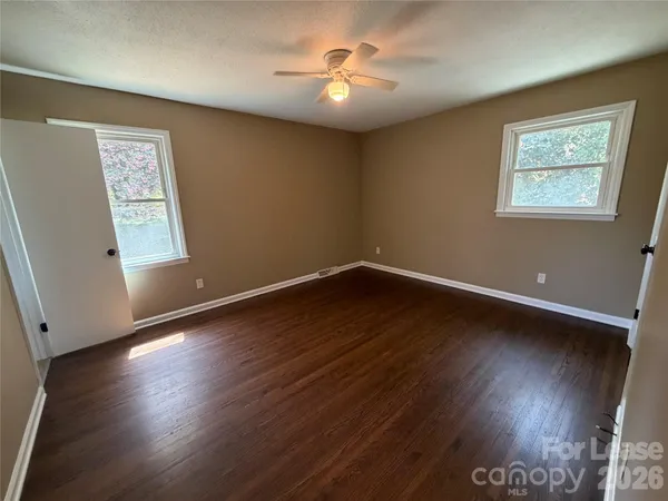 $1,595 | 1180 Huntsmoor Drive, Gastonia, NC 28054