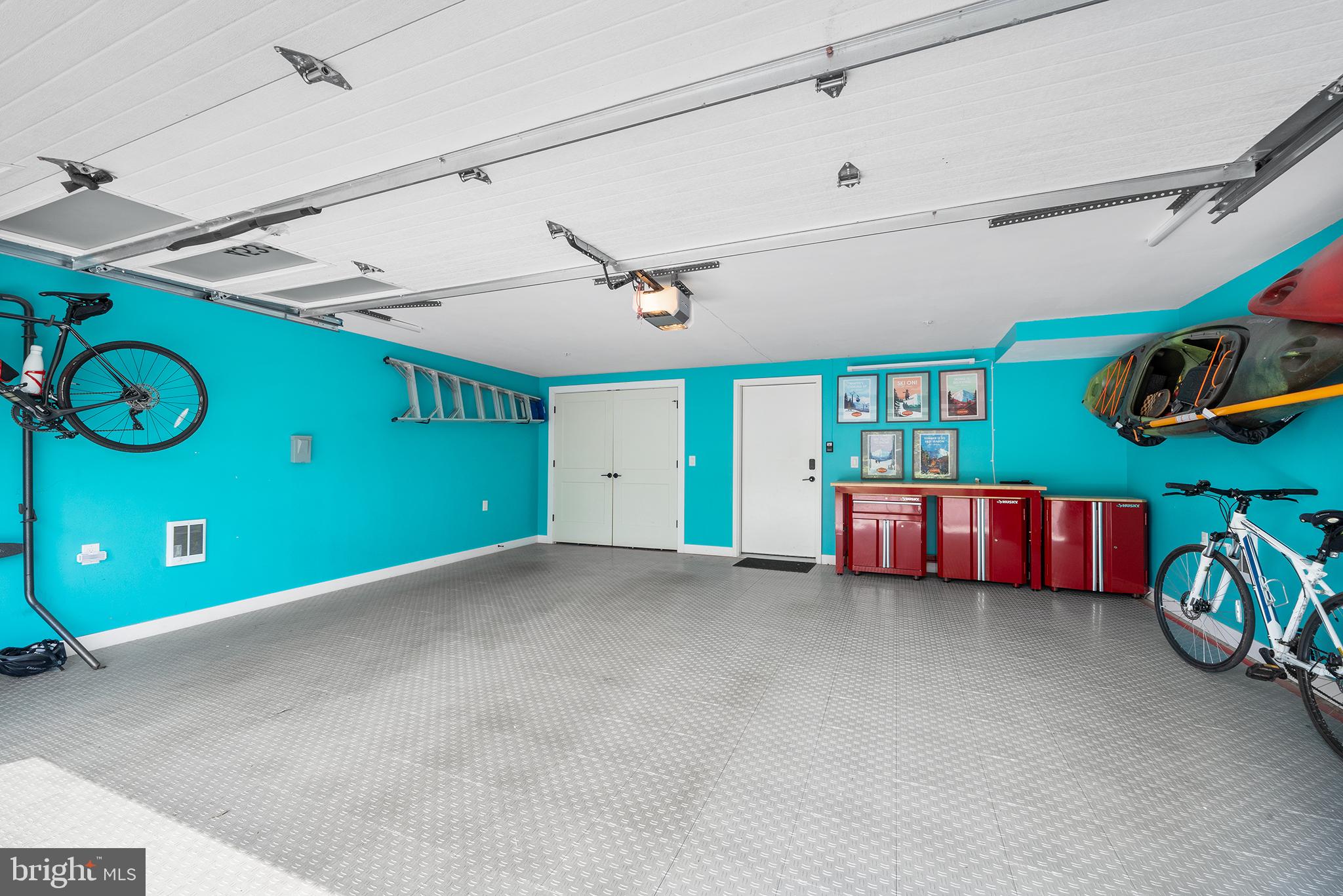 4535 Riverside Way Philadelphia, PA 19127 - Photo 12 of 43 a view of an empty room