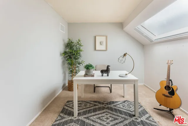 $599,000 | 10921 Morrison Street, Unit 6, North Hollywood, CA 91601