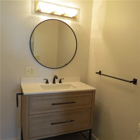 $225,900 | 101 East 3rd Street, Stanberry, MO 64489