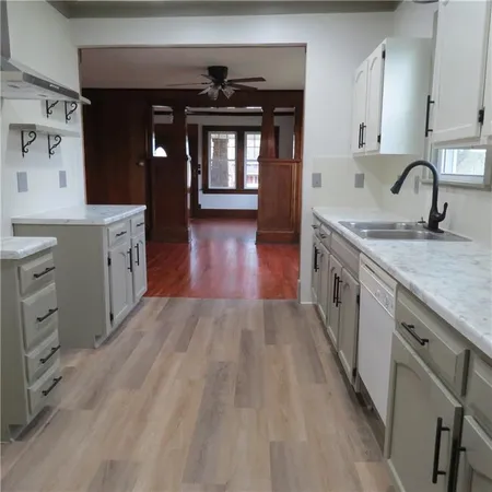 $225,900 | 101 East 3rd Street, Stanberry, MO 64489