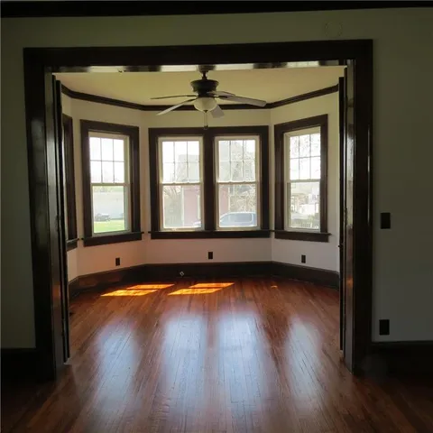 $225,900 | 101 East 3rd Street, Stanberry, MO 64489