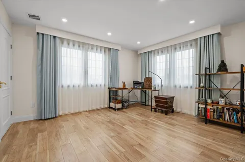 a view of walk in closet