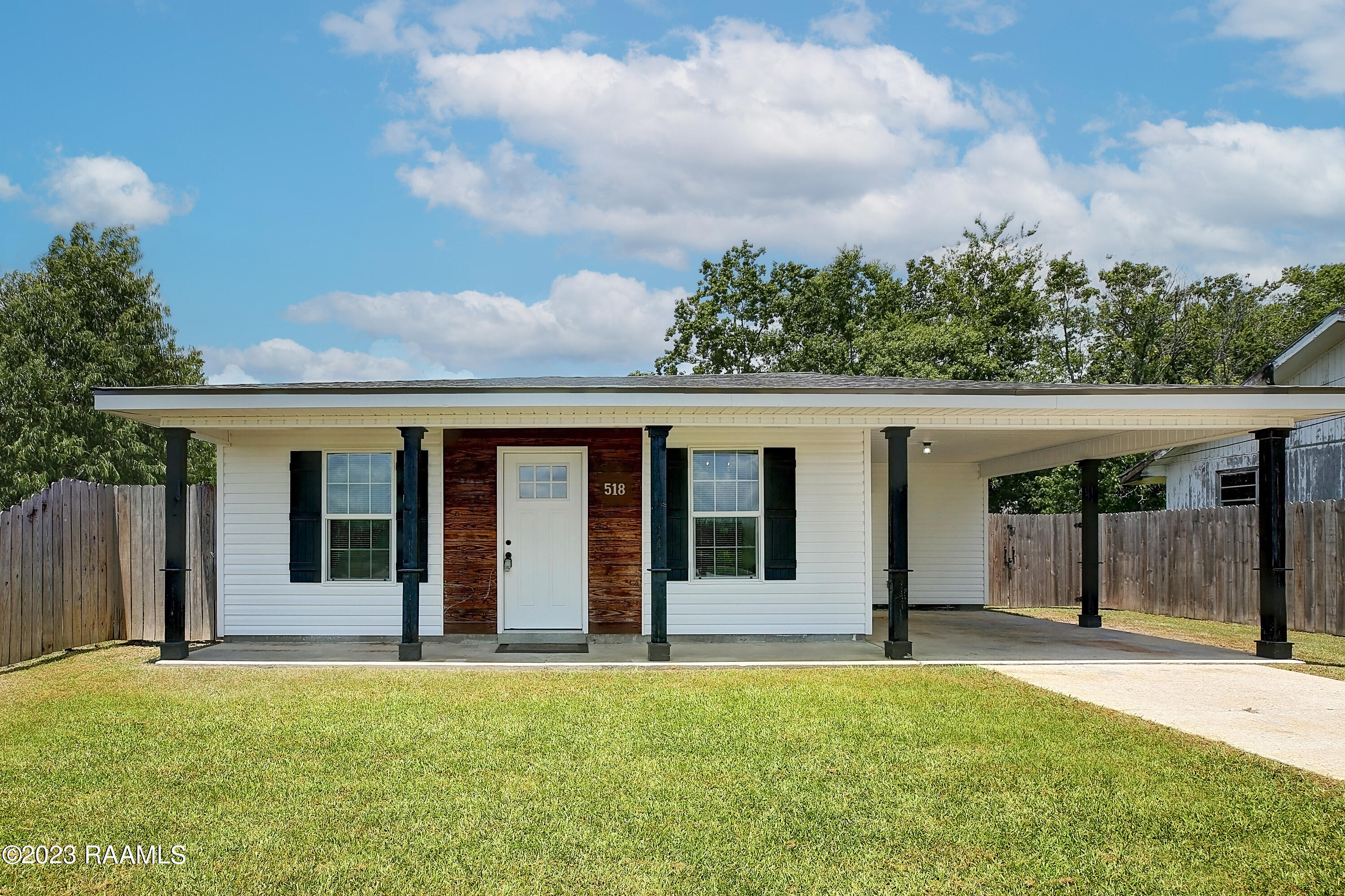 518 Copper Road New Iberia, LA 70560 - Photo 3 of 23 Gallery Image 3