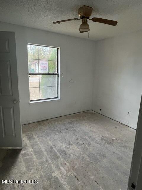 1624 Springridge Road Gautier, MS 39553 - Photo 5 of 10 IMG_1186