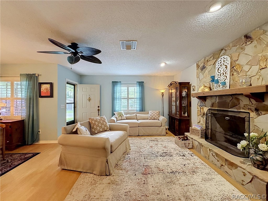 620 Whitney Avenue Inverness, FL 34452 - Photo 9 of 64