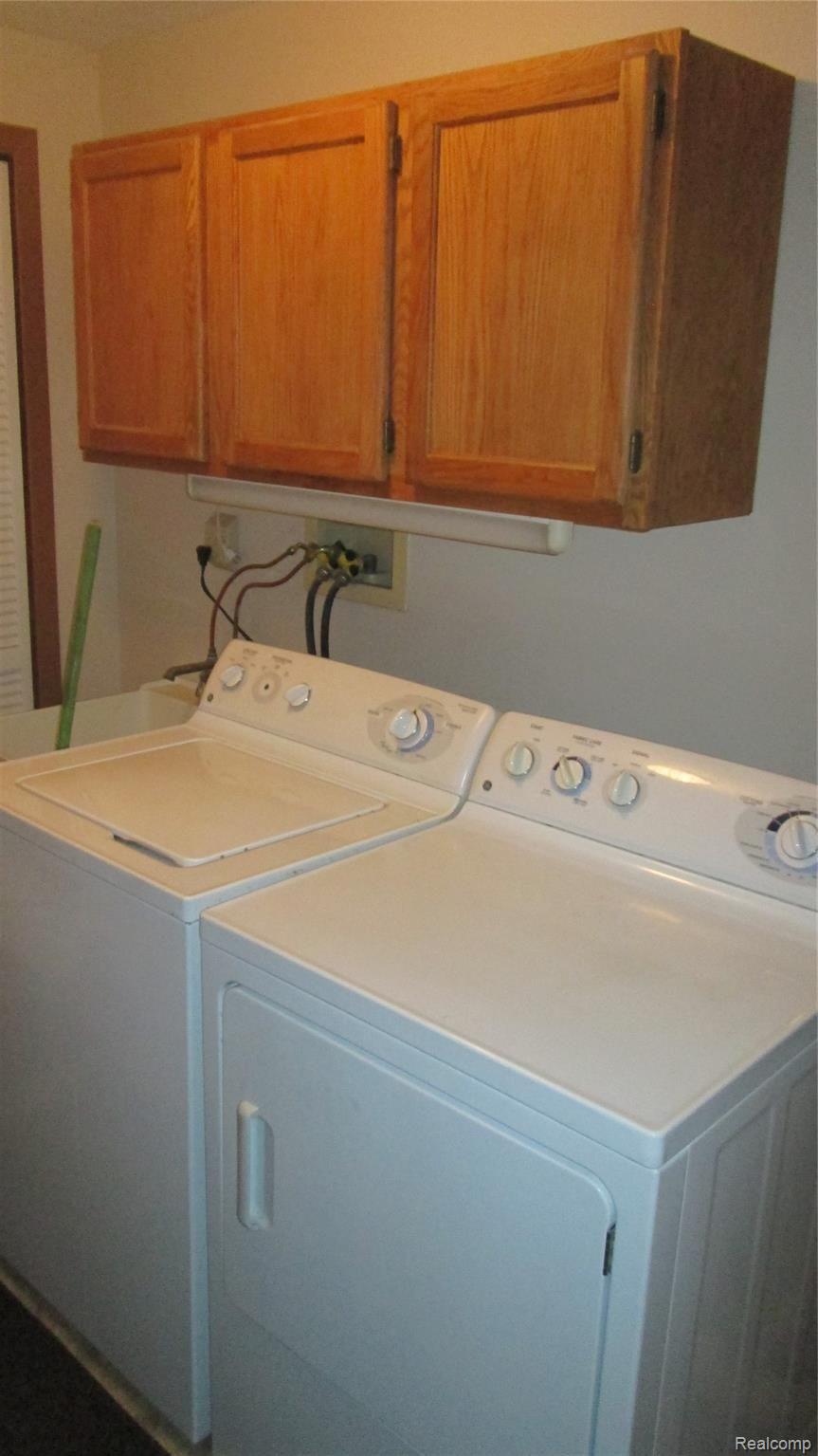 1690 South Boulevard West Rochester, MI 48309 - Photo 17 of 24 IMG_1934.JPG