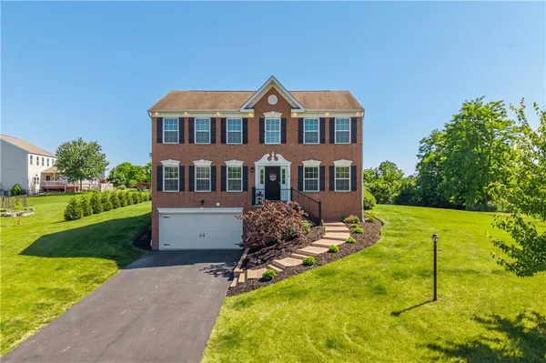 $539,900 | 116 Tuscany Ridge Drive, Oakdale, PA 15071