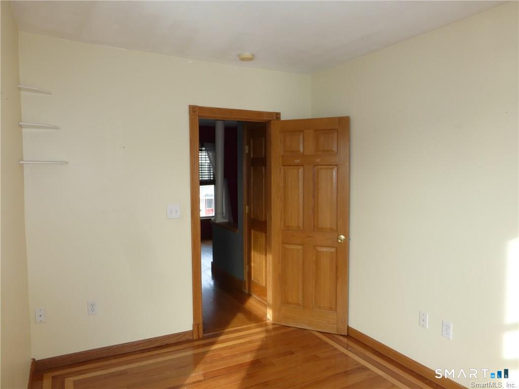 28 Frederick Street Naugatuck, CT 06770 - Photo 18 of 32