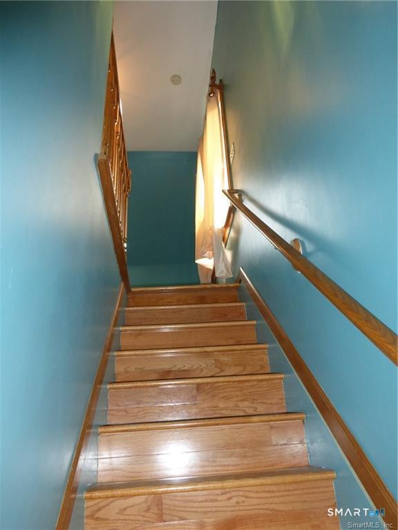 28 Frederick Street Naugatuck, CT 06770 - Photo 20 of 32