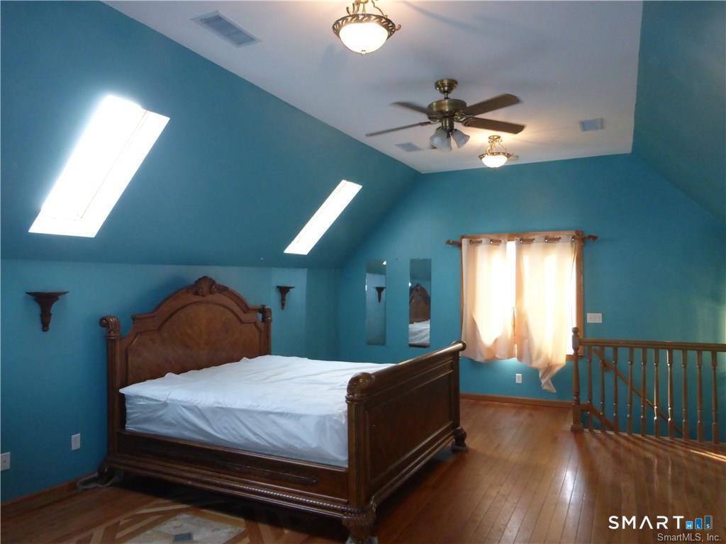 28 Frederick Street Naugatuck, CT 06770 - Photo 22 of 32