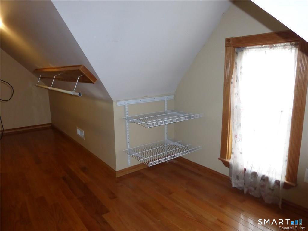 28 Frederick Street Naugatuck, CT 06770 - Photo 26 of 32