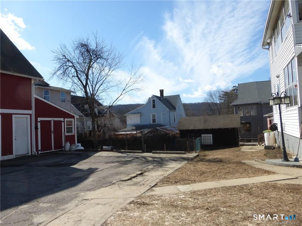 28 Frederick Street Naugatuck, CT 06770 - Photo 27 of 32