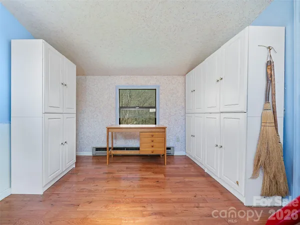 $215,000 | 966 Waites Hollifield Road, Marion, NC 28752