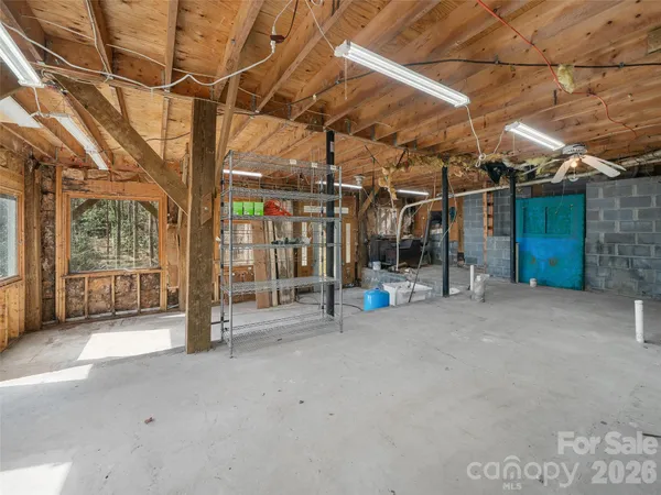 $215,000 | 966 Waites Hollifield Road, Marion, NC 28752