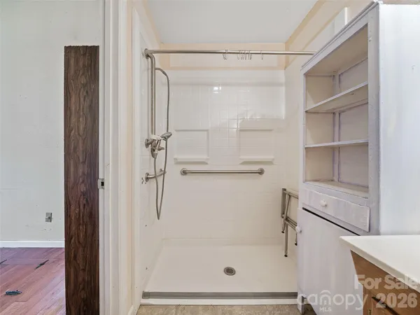 $215,000 | 966 Waites Hollifield Road, Marion, NC 28752